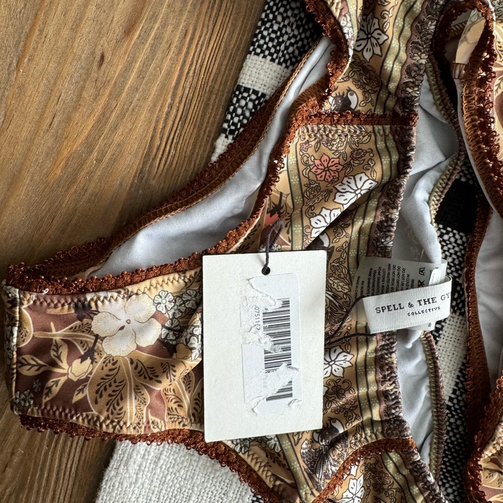 Spell Sample Small Bianca Intimates - image 3